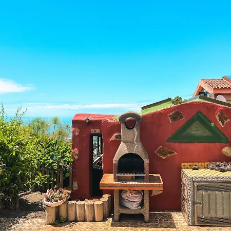 Hébergement de vacances Quaint Artist In Marvelous Nature - Alegrias *