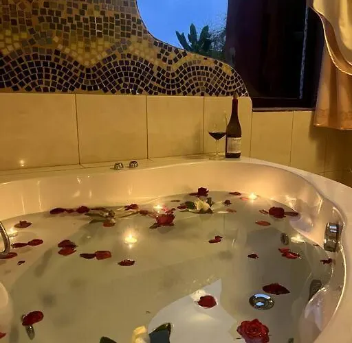 Hébergement de vacances Quaint Artist In Marvelous Nature - Alegrias